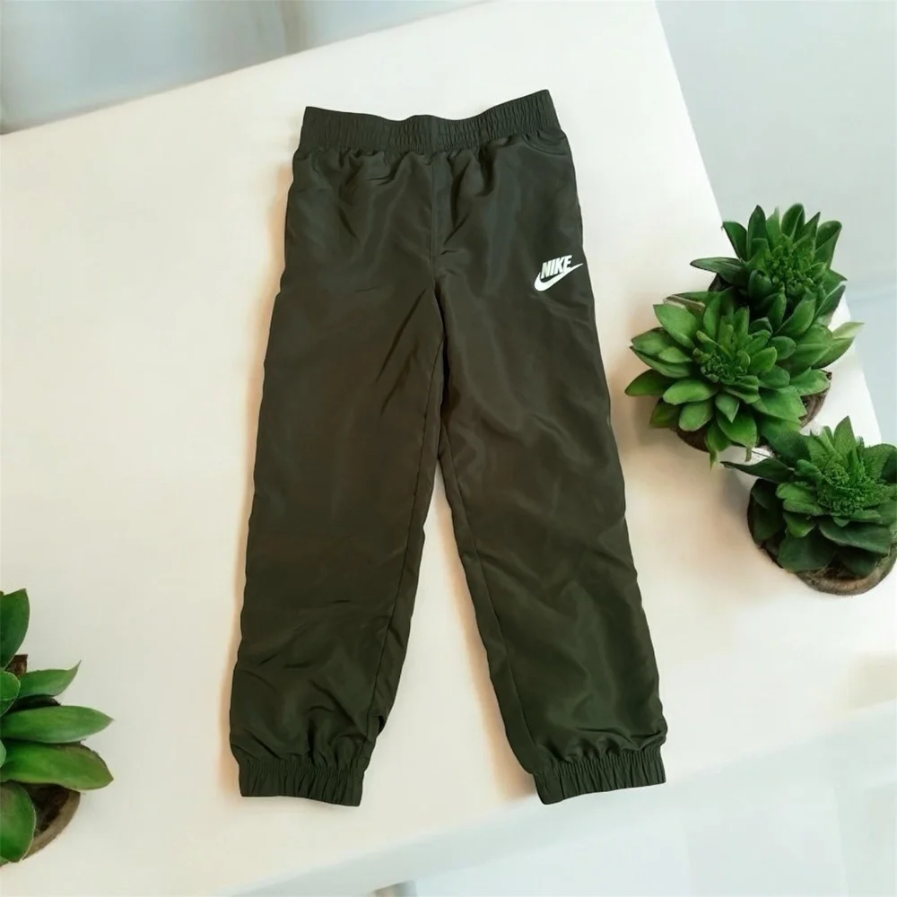 Nike Kids Olive Green Joggers size:6